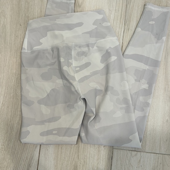 Alo legging - Picture 3 of 3